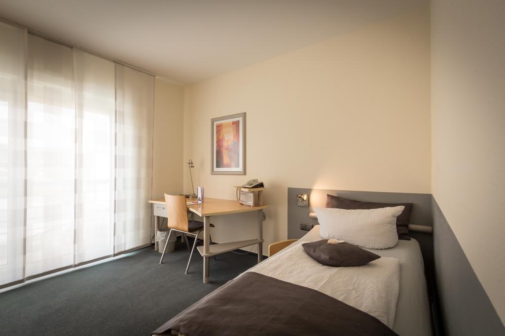 Business Vital Am Rennsteig 4*